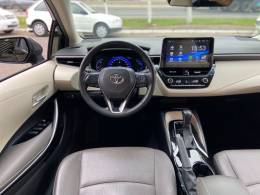 TOYOTA - COROLLA - 2021/2022 - Preta - R$ 144.900,00