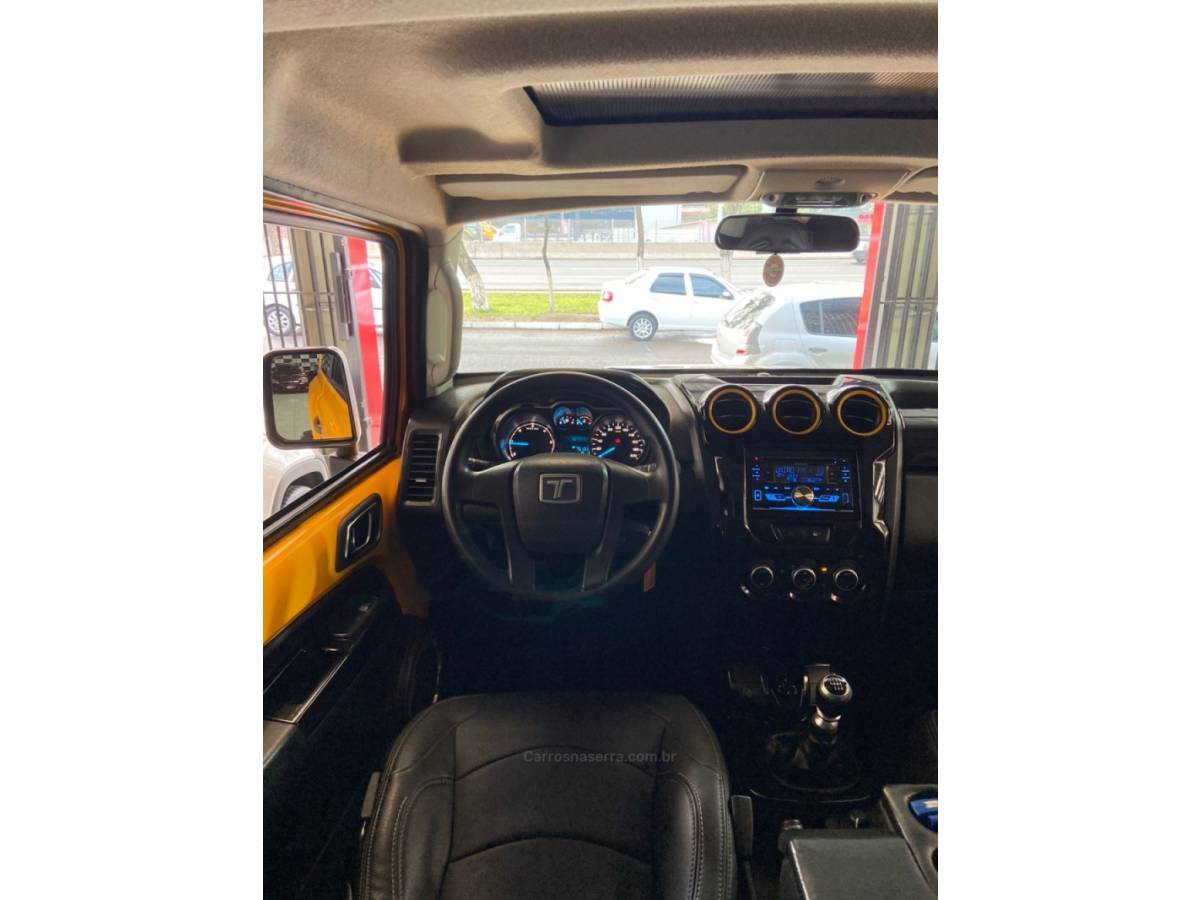 TROLLER - T4 - 2018/2018 - Amarela - R$ 259.900,00