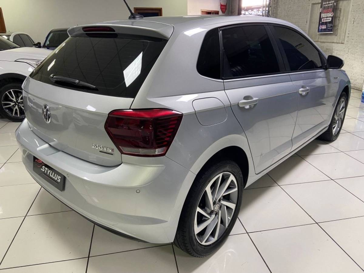 VOLKSWAGEN - POLO - 2018/2018 - Prata - R$ 79.900,00