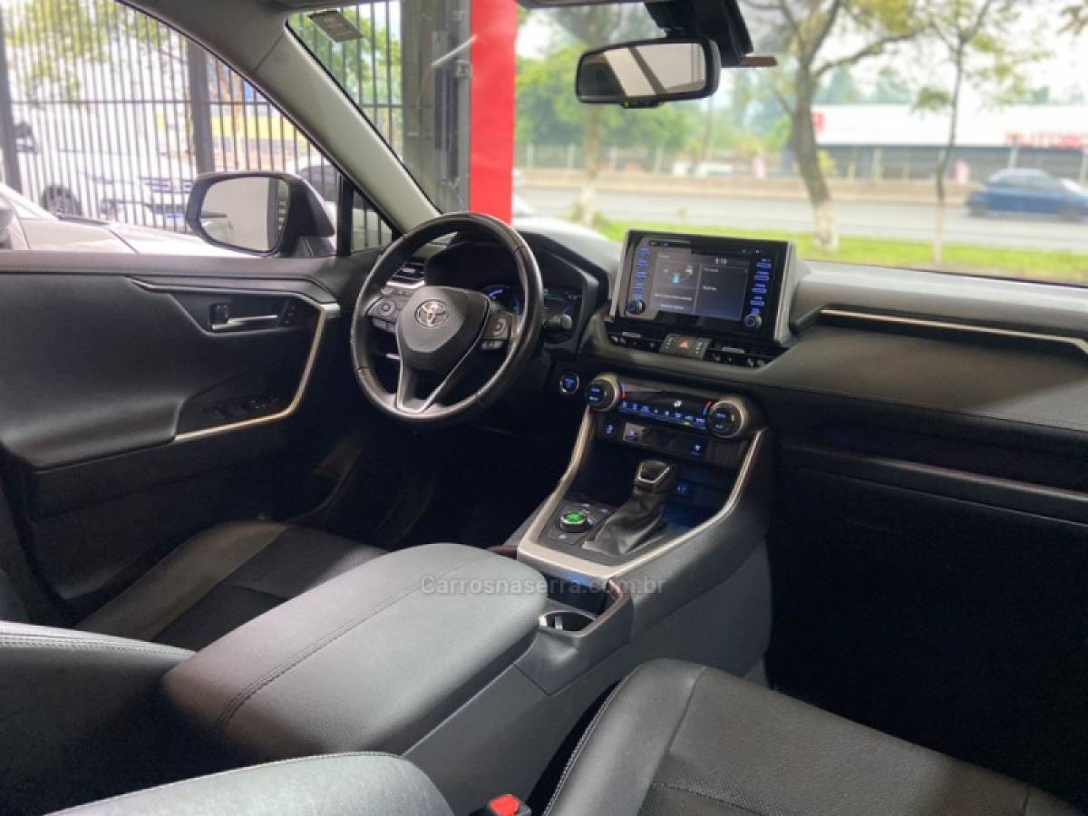 TOYOTA - RAV4 - 2019/2019 - Cinza - R$ 159.900,00