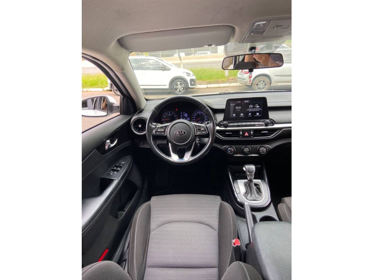 KIA MOTORS - CERATO - 2020/2020 - Branca - Sob Consulta