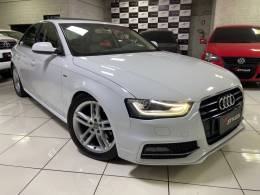 AUDI - A4 - 2015/2016 - Branca - R$ 91.900,00