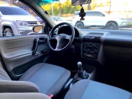 CHEVROLET - CLASSIC - 2011/2012 - Prata - R$ 28.900,00