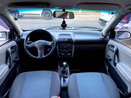 CHEVROLET - CLASSIC - 2011/2012 - Prata - R$ 28.900,00