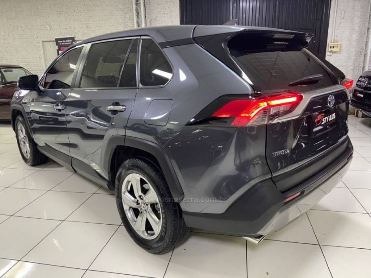 TOYOTA - RAV4 - 2019/2019 - Cinza - R$ 159.900,00