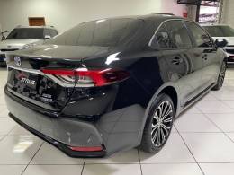 TOYOTA - COROLLA - 2021/2022 - Preta - R$ 144.900,00