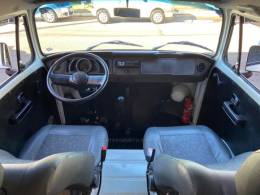 VOLKSWAGEN - KOMBI - 2012/2012 - Branca - R$ 51.900,00