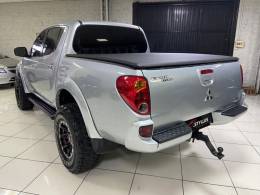 MITSUBISHI - L200 TRITON - 2012/2012 - Prata - R$ 109.900,00