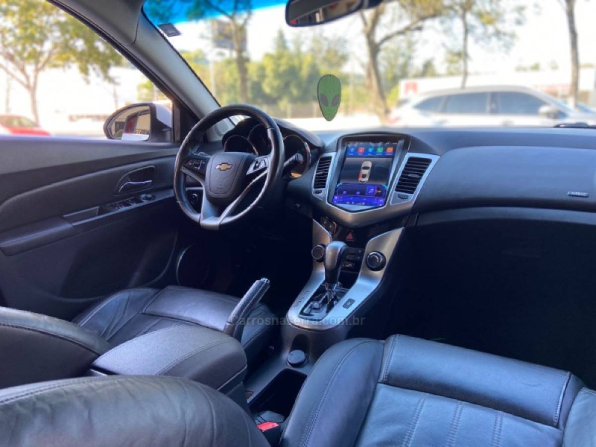 CHEVROLET - CRUZE - 2014/2014 - Branca - R$ 70.900,00