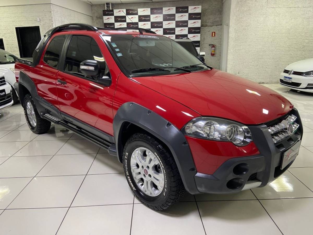 FIAT - STRADA - 2012/2012 - Vermelha - R$ 57.900,00