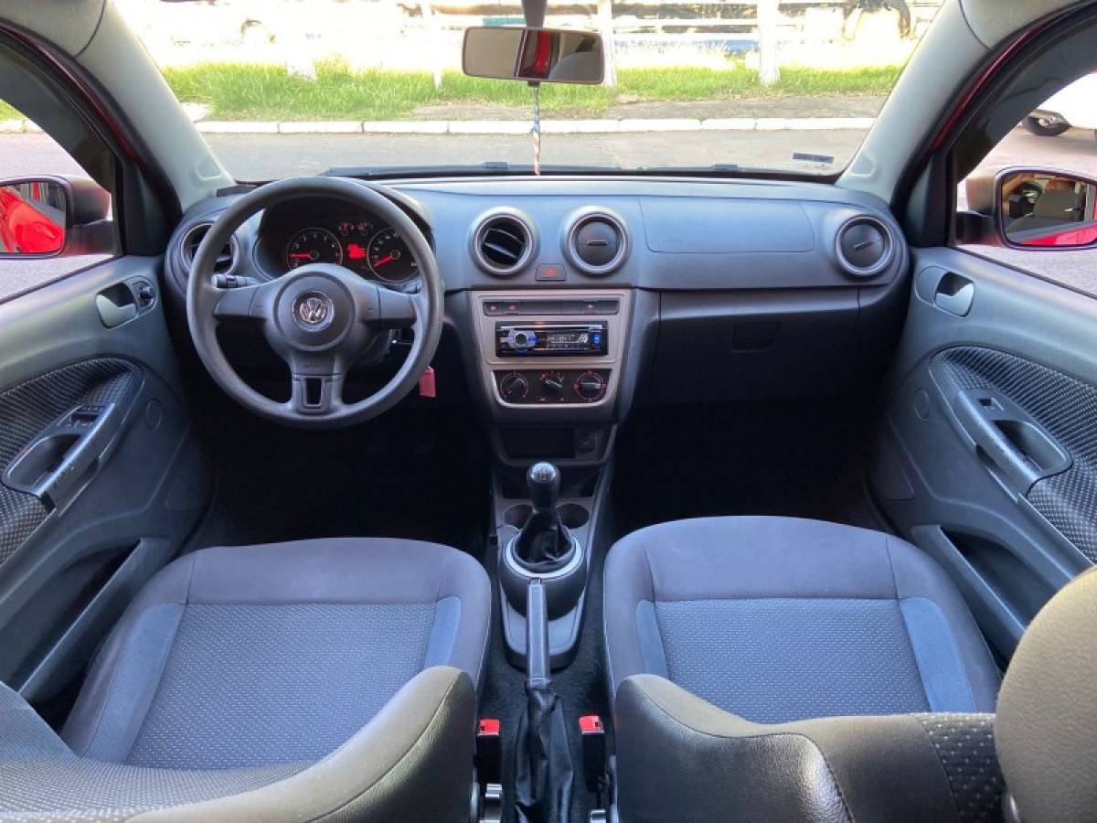 VOLKSWAGEN - GOL - 2015/2015 - Vermelha - R$ 38.900,00