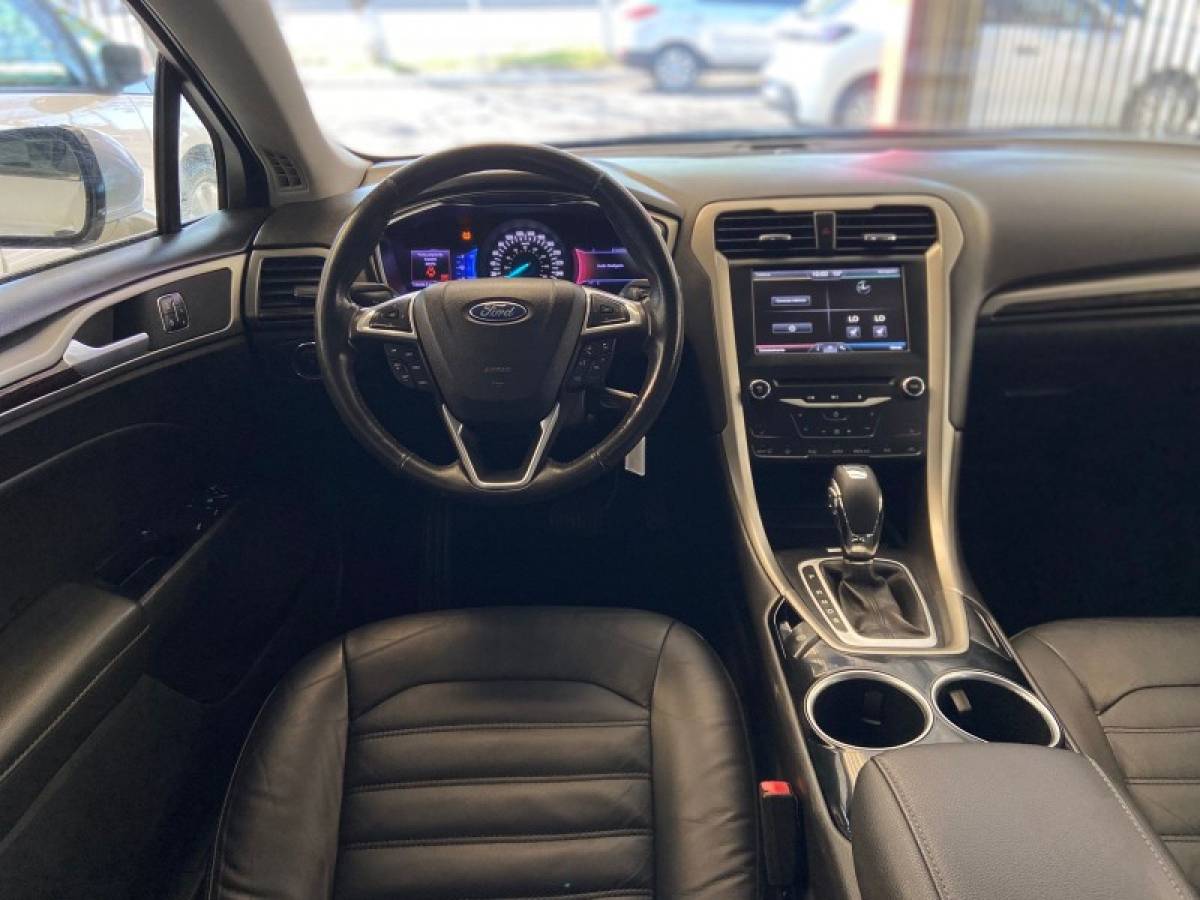 FORD - FUSION - 2013/2013 - Branca - R$ 69.900,00