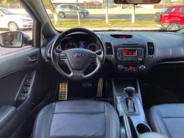 KIA MOTORS - CERATO - 2014/2014 - Prata - R$ 66.900,00