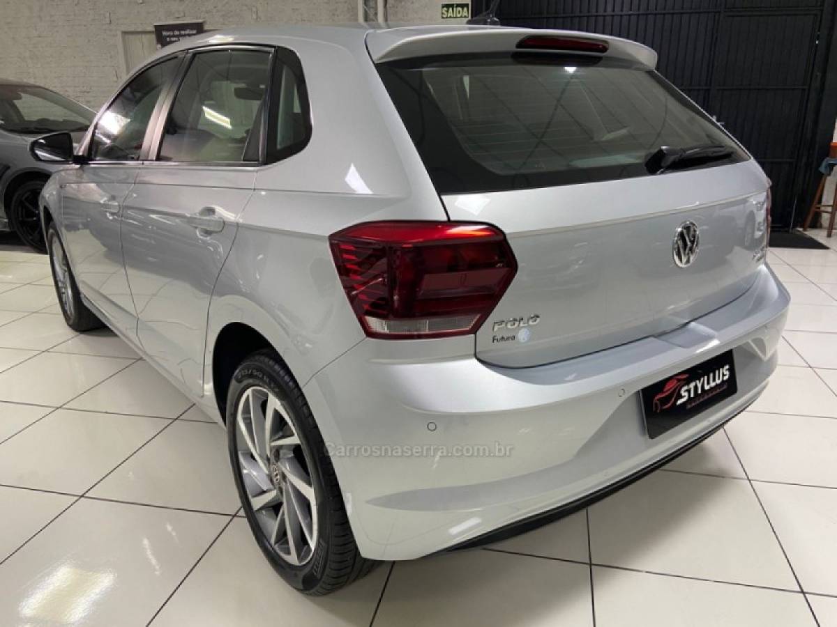 VOLKSWAGEN - POLO - 2019/2019 - Prata - R$ 78.900,00