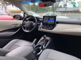 TOYOTA - COROLLA - 2021/2022 - Preta - R$ 144.900,00