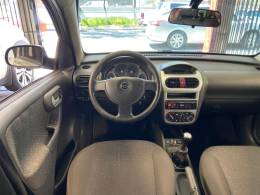 CHEVROLET - CORSA - 2008/2008 - Prata - R$ 31.900,00