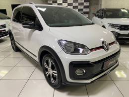 VOLKSWAGEN - UP - 2018/2018 - Branca - R$ 65.900,00