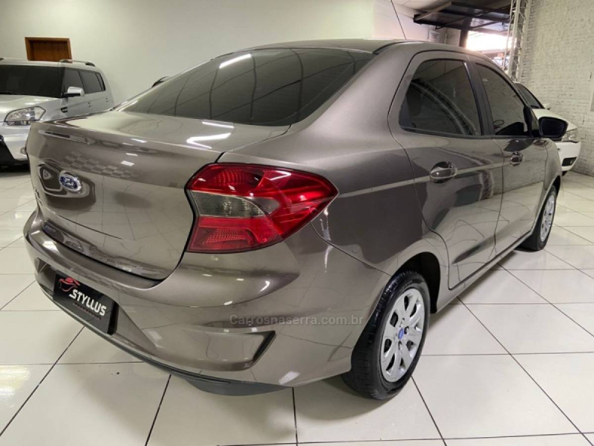 FORD - KA - 2019/2020 - Cinza - R$ 53.900,00