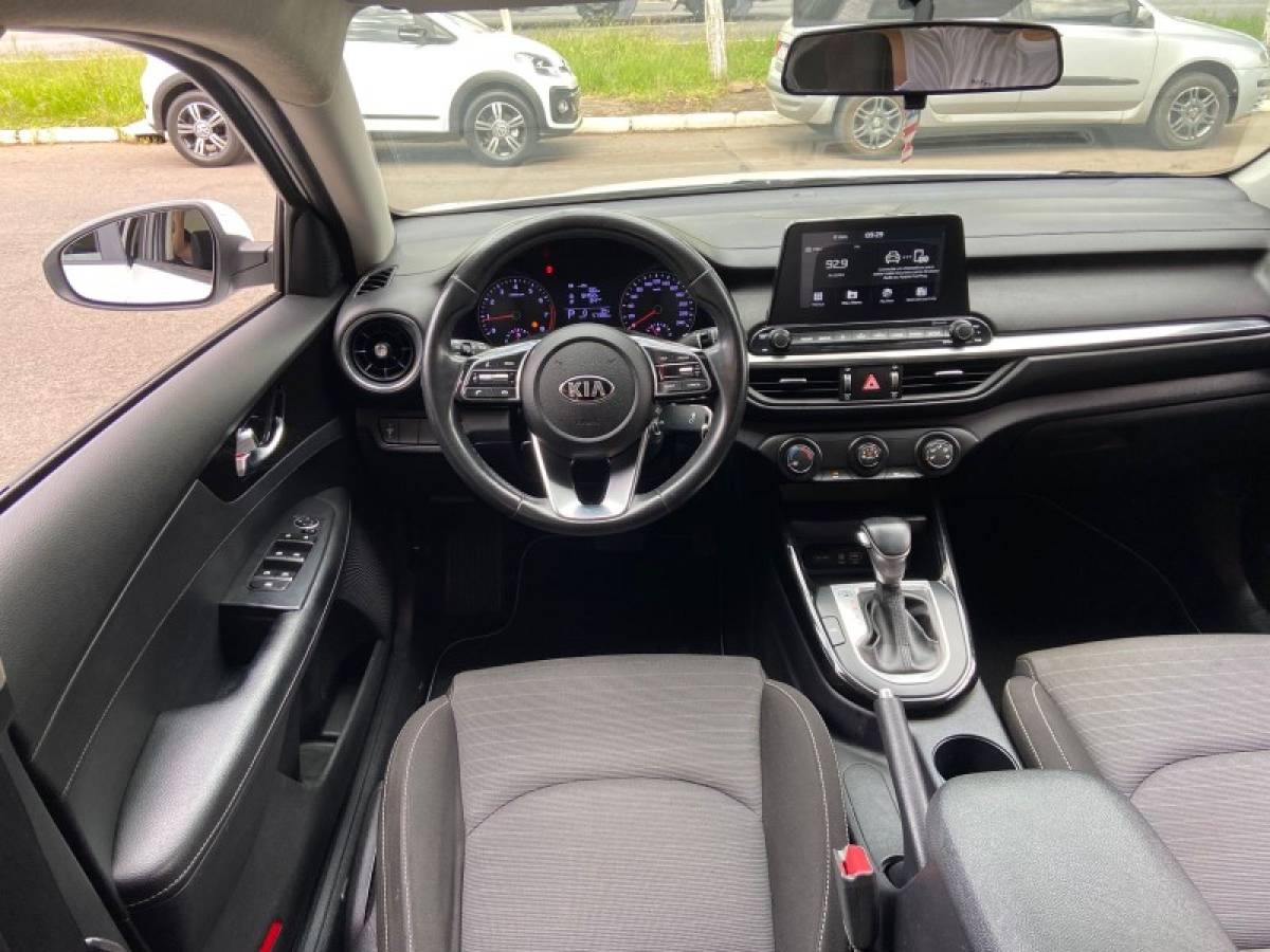 KIA MOTORS - CERATO - 2020/2020 - Branca - Sob Consulta